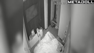 Mature brunette MILF masturbates in secret real hidden cam