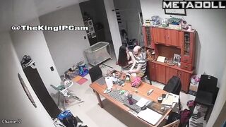 Beautiful French dirty couple having sex brutally in their bed online
