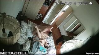 Stepdad fucks his teenage daughter in secret