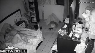 Amateur couple fuck brutally in their bed real spy cam