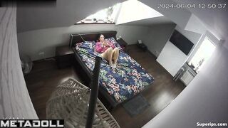 Nerdy college girl masturbates on her bed