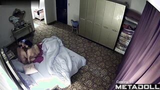 Mature Arab couple fucks in their bed