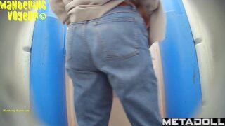 Wandering Voyeur - Bio toilet-1265