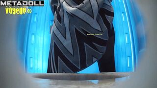 Wandering Voyeur - ﻿Beach Bio toilet-270