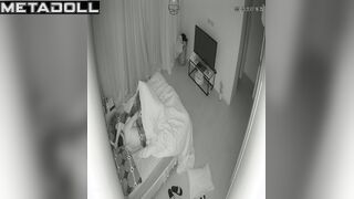 Real married couple fuck in the living room