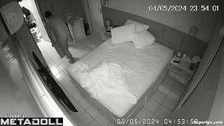 Mature Latina woman gets fucked in missionary