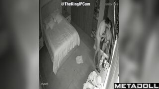 My girlfriend's parents fuck in their bed wildly HD