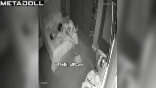 My girlfriend's parents fuck in their bed wildly HD