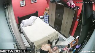 Mature Latina woman gets fucked on the floor