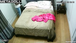 Italian milf gets fucked hard on her bed