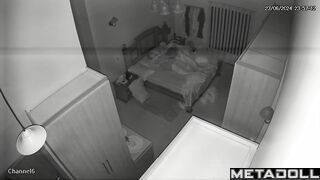 Naughty Turkish brunette mature mom screams with pleasure hidden IP cam