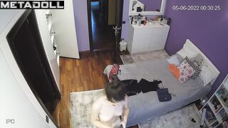 Perverse Israeli brunette MILF without panties