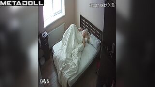 Horny Canadian blonde mother gets fucked doggy style hidden cam