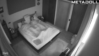 My friend's amazing parents fuck in their bed wildly live HD