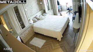 Big ass Russian Milf gets fucked to orgasm