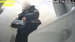 Wandering Voyeur - ﻿Mall Toilet-456