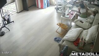 Married Turkish couple fucks on the couch