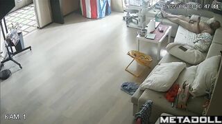 Married Turkish couple fucks on the couch