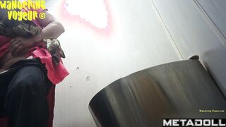 Wandering Voyeur - Public Toilet-256