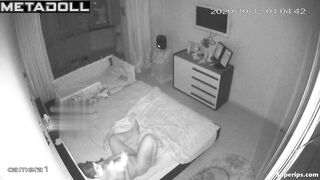 Naked Russian mom masturbates in her bed