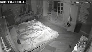 Tattooed Australian brunette mom masturbates while fantasizing about college porn
