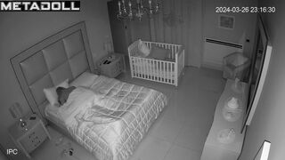 Real Canadian new couple fuck in their daughter’s room live HD