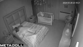 Real Canadian new couple fuck in their daughter’s room live HD