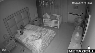 Real Canadian new couple fuck in their daughter’s room live HD