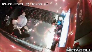 Korean teenage couple has sex in a karaoke