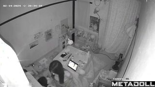 Japanese teenage couple fucks in their room