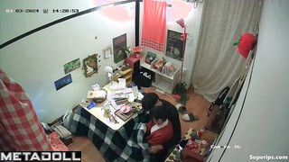 Japanese teenage couple fucks in their room
