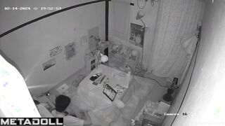 Japanese teenage couple fucks in their room