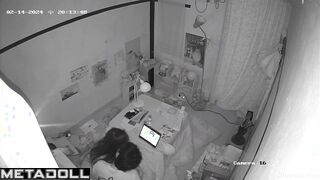 Japanese teenage couple fucks in their room