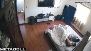 Georgeouse Spanish brunette mom gets fucked on the couch live stream