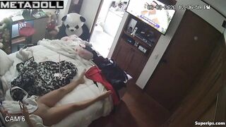 Brunette Latina girl rubs her clitoris