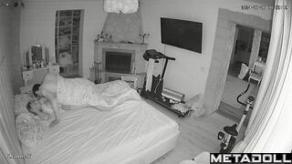 Chubby European woman gets fucked in her bed