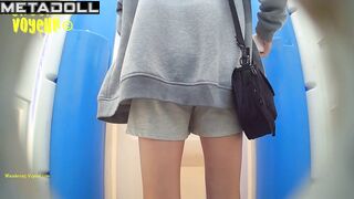 Wandering Voyeur - Bio toilet-1302