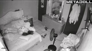 Mature brunette wife rubs her pussy online