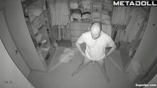 Pregnant European woman gets fucked in closet
