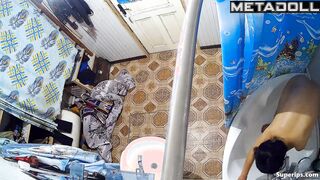 Poor Arab couple fucks in the bathroom