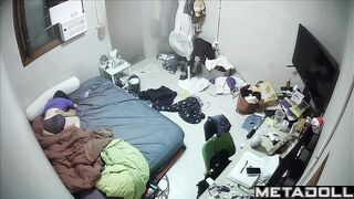 Korean teenage couple fucks in their bed