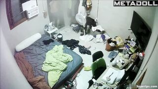 Korean teenage couple fucks in their bed