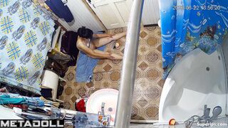 Naughty Arab woman masturbates in the bathroom