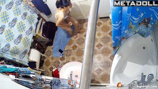 Naughty Arab woman masturbates in the bathroom