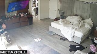 Chunky Australian blonde step-mom used to sex voyeur cam