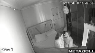 Mature Italian couple fucks in hotel