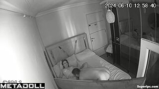 Mature Italian couple fucks in hotel