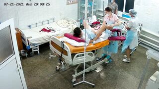 Vaginal exam women in maternity hospital 7