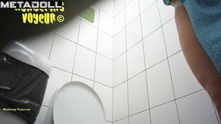 Wandering Voyeur - Public Toilet-282