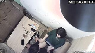 Korean college couple fucks in a coffee shop